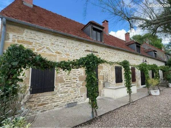 Longère authentique rénovée - 3/4 chambres - 185 m² - terrain 439 m² 