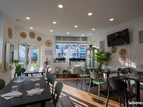 Local 45 m² Lille 