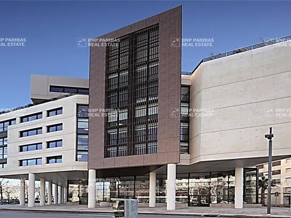 Bureaux 193 m² 
