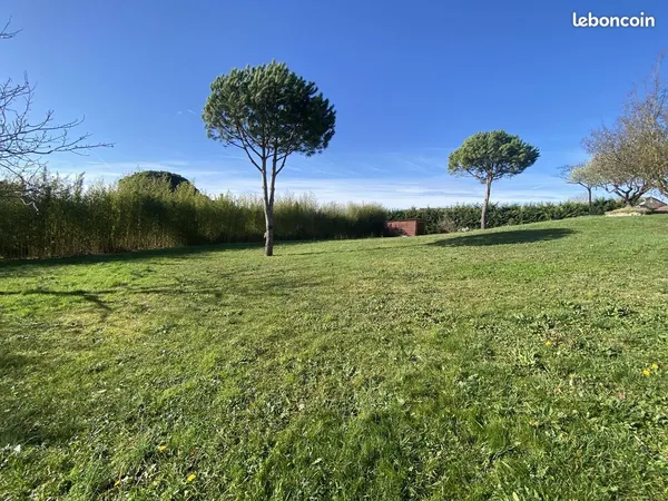 Terrain 1428 m² CASTELNAU D'ESTRETEFONDS 