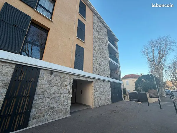 Appartement 3 pièces 75 m² 