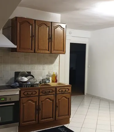 Grand Appartement de F3 à louer 100m2 