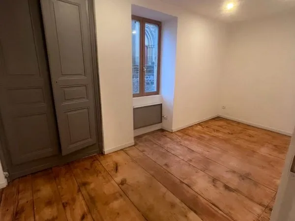 Logement de 57m2 refait à neuf 