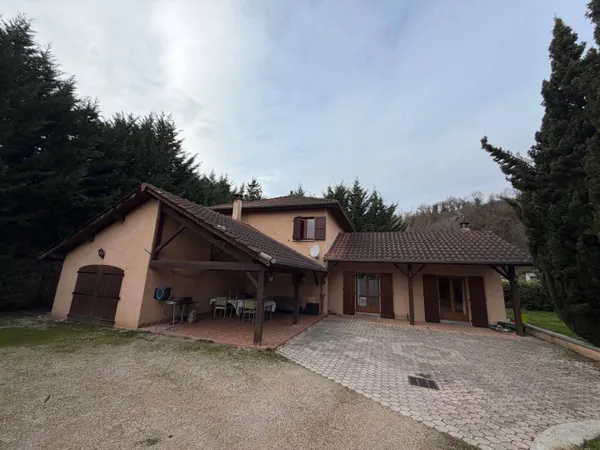 Villa 5 pièces 130 m² 