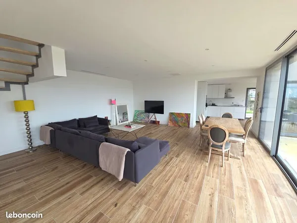 Maison 5 pièces 184 m² 