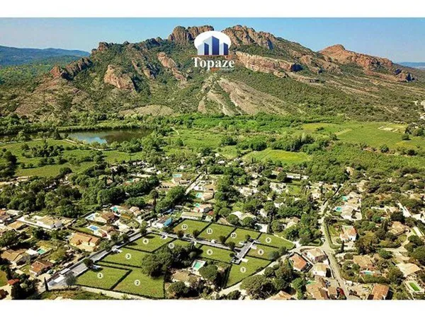 Propriété 170 m² 