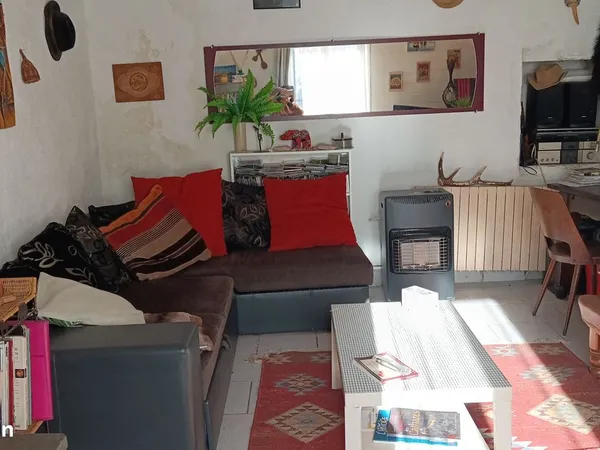 Maison avec patio 