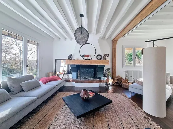 Maison 5 pièces 145 m² 