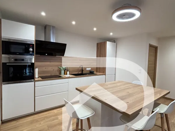Maison Loupian 3 pièce(s) 110 m2 