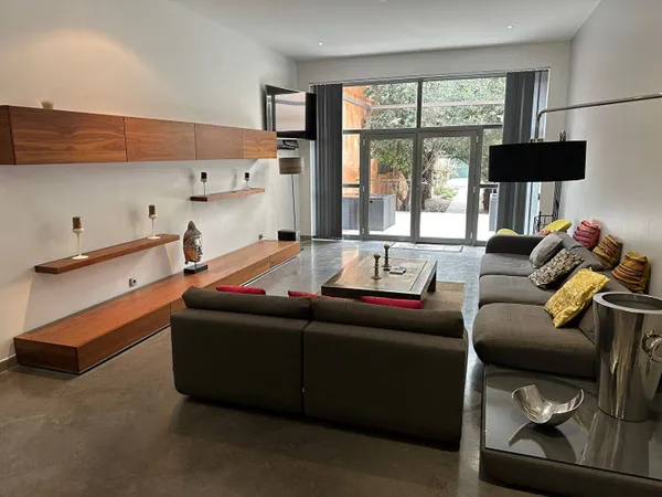 Maison 5 pièces 180 m² 