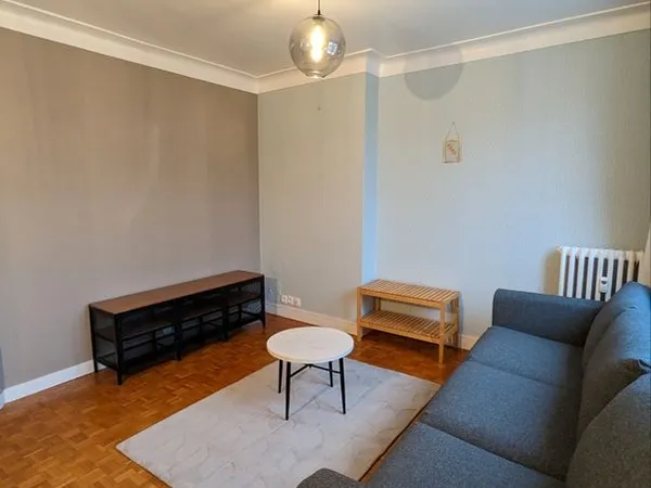 Loue appartement T4 meublé Rennes Oberthur 