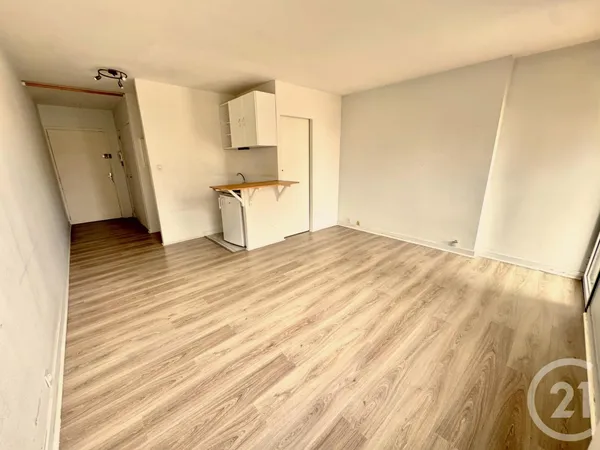 Appartement 1 pièce 27 m² 