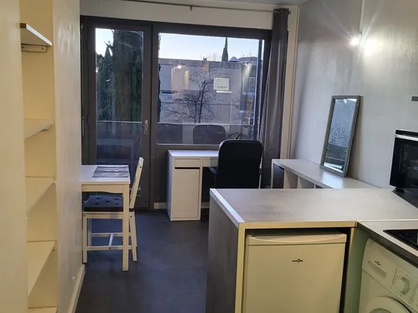 Loue studio Les lierres Aix-en-Provence 