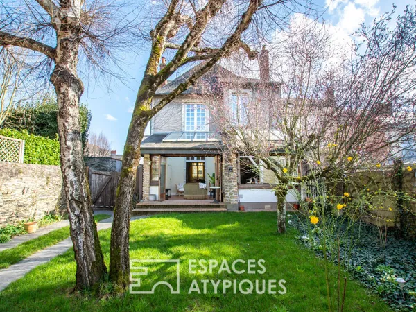 Maison meublée de caractère en centre-ville 