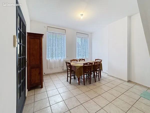 Maison 6 pièces 93 m² 