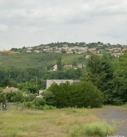 Terrain 367 m² Veyre Monton 