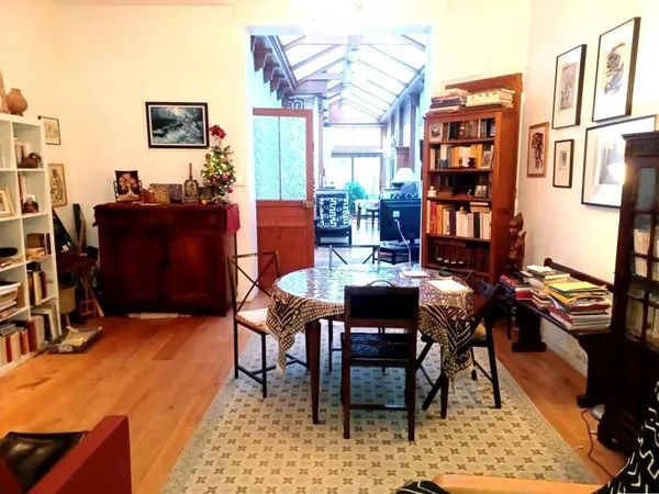 Maison 7 pièces 192 m² 