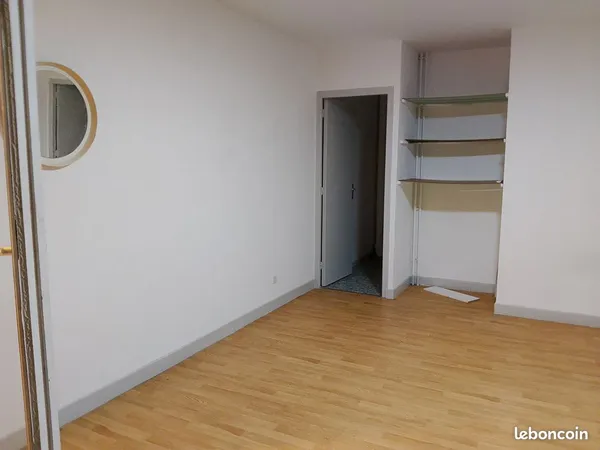 Appartement Type 1 de 35m2 à Troyes 