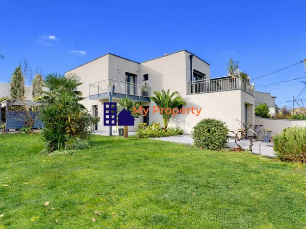Maison 6 pièces 120 m² 