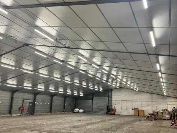 Local industriel 2 850 m² 