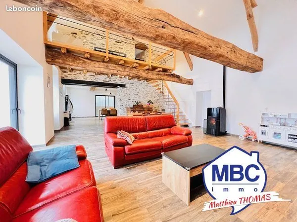 Propriété 6 pièces 208 m² 