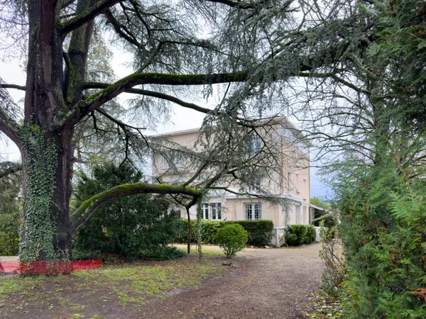 Vends maison 360m² d'exception 