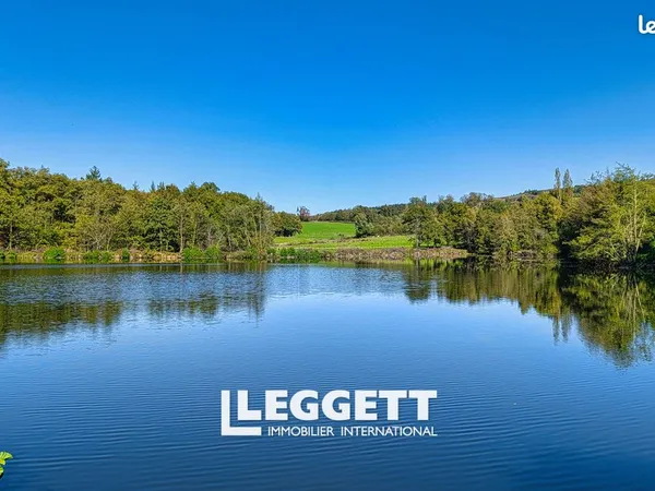 Terrain 32 590 m² La Croisille Sur Briance 
