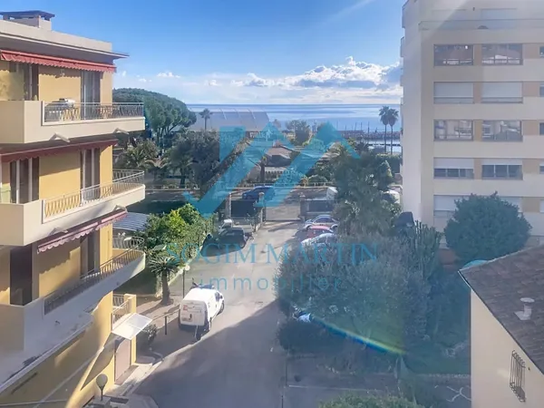 Roquebrune Cap Martin centre Carnolès 3/4 Pièces balcon terrasse 