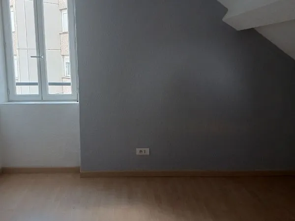 Appartement Location Sainte-Suzanne 2p 40m² 430€