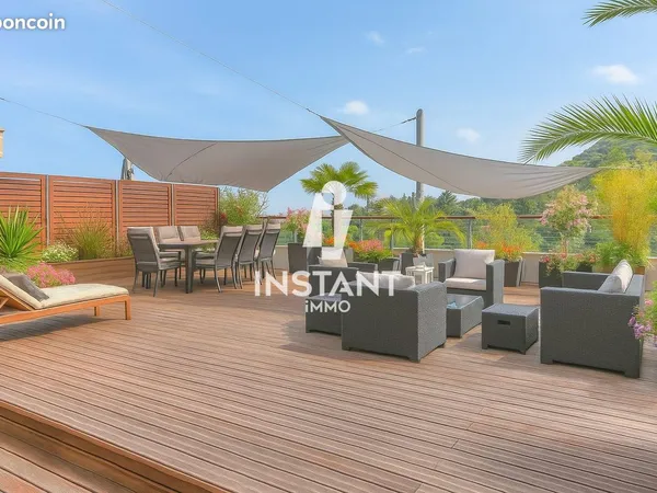 Appartement 5 pièces 104 m² 
