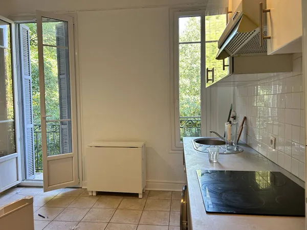 Studio 1 pièce 20 m² 