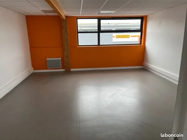 Bureau a louer Port de commerce Brest 