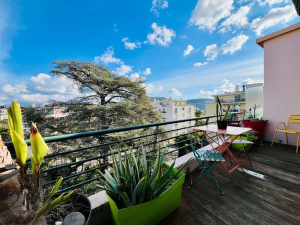 Appartement 2 pièces 38 m² 