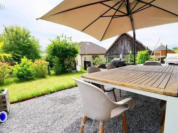 Appartement 7 pièces 210 m² 