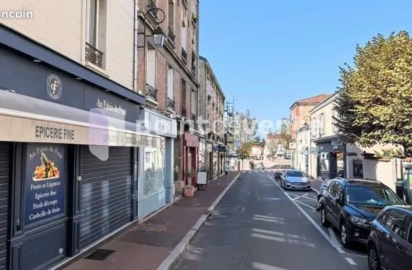 Local commercial 55 m² 