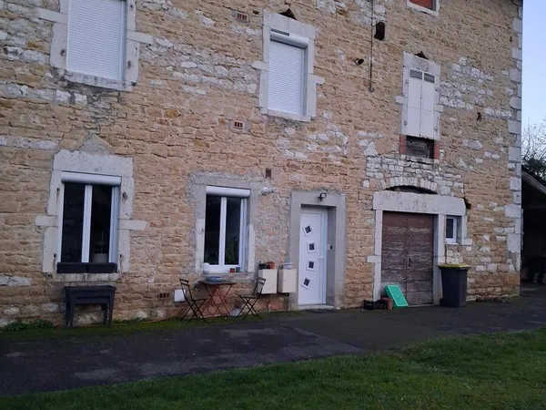 Appartement 3 pièces 97 m² 
