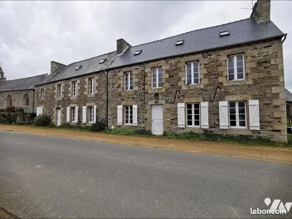 Maison 11 pièces 279 m² 