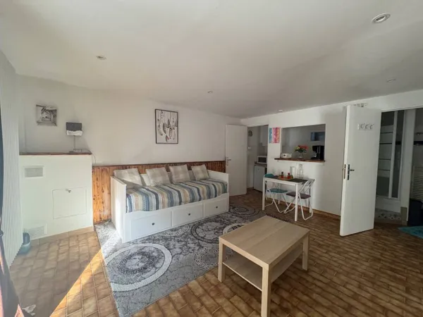 Appartement 1 pièce 27 m² 
