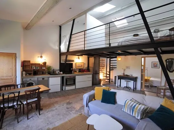 Location Loft meublé 63m² Montpellier 