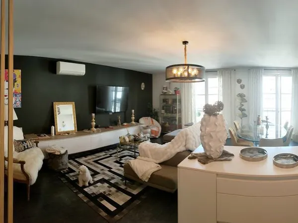 Très bel appartement, hyper centre au calme 