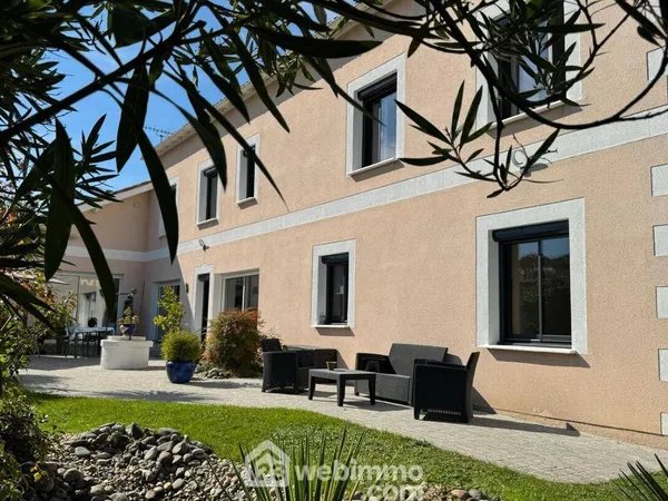Maison 5 pièces 200 m² 