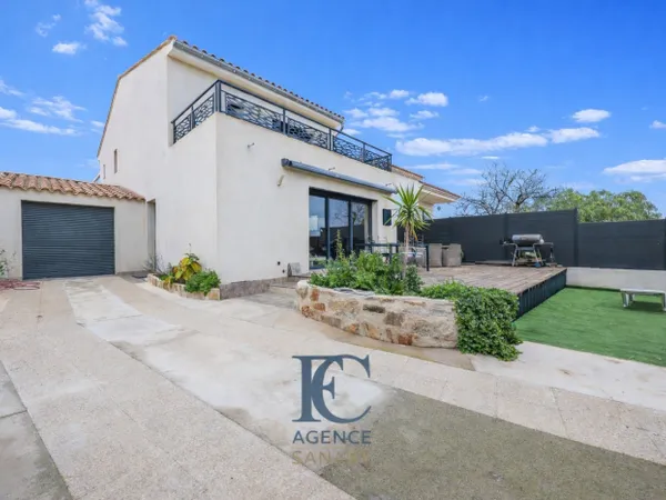 Maison contemporaine de 127 m² avec garage près des plages 