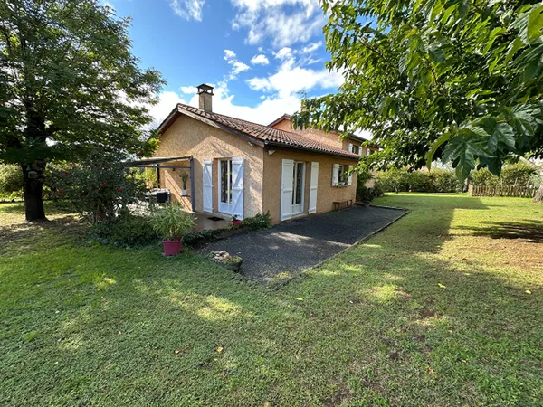 Maison 6 pièce(s) 111.20 m2 