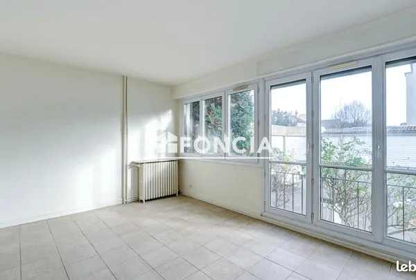 Appartement 1 pièce 59 m² 