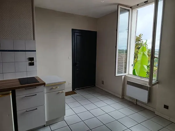 Studio 1 pièce 20 m² 