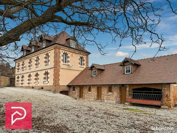 Maison 6 pièces 160 m² 
