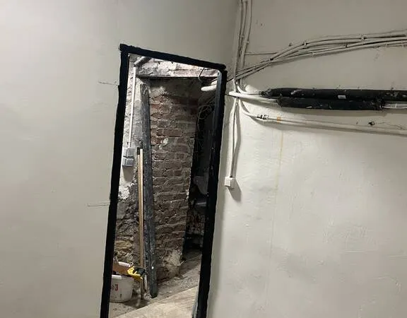 Parking/Garage/Box 