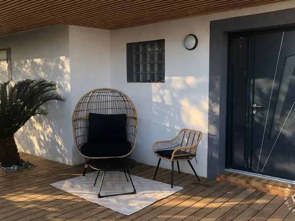 Maison 6 pièces 238 m² 