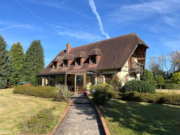 Maison 5 pièces 162 m² 