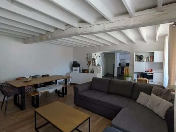 Maison 110m2 (4 chambres) sur un terrain de 600m2 